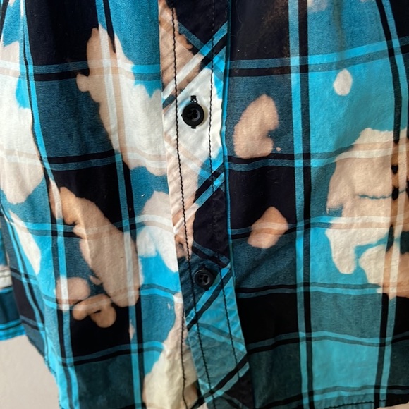 CHER “2005” Custom Shirt NWT - Picture 7 of 13